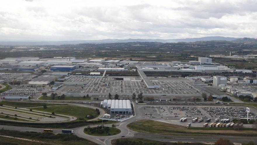 La industria auxiliar denuncia el retraso de la Generalitat en el abono del Mecanismo RED a empresas de Almussafes