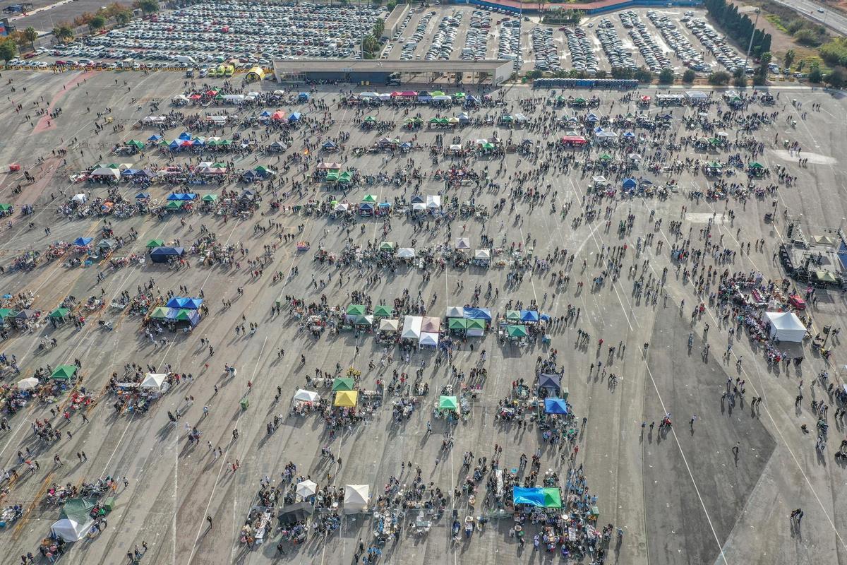 El recinto de mercados a vista de pájaro durante el Día de las Paellas 2023