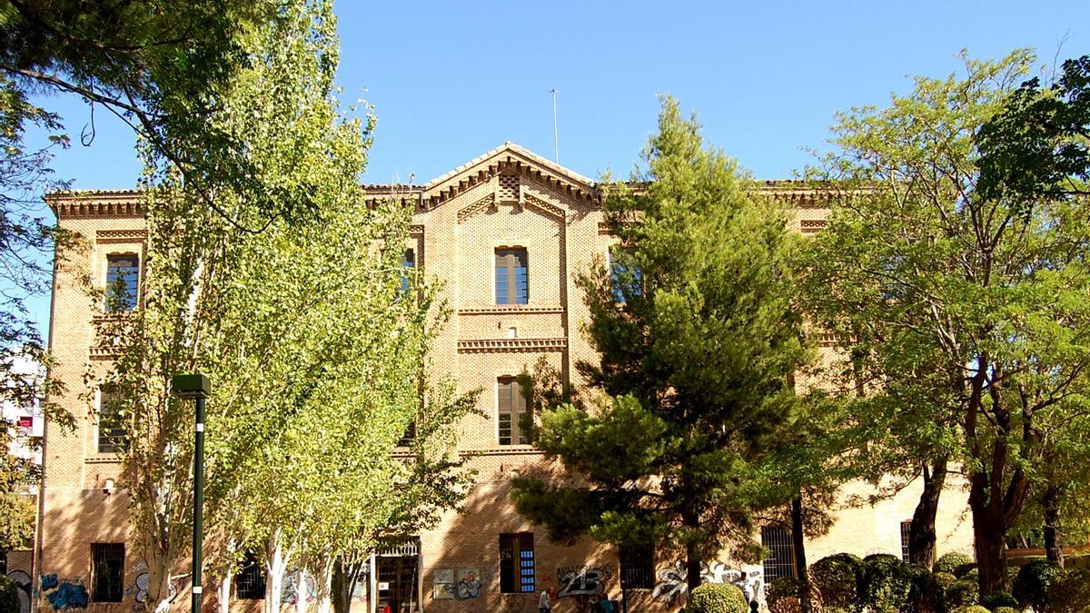 Fachada de la sede la Asociación Aragonesa Pro Salud Mental.