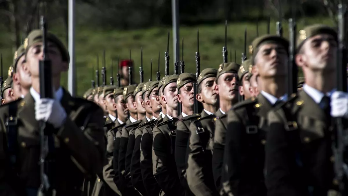 La mayor jura de bandera de España se vive en Cáceres