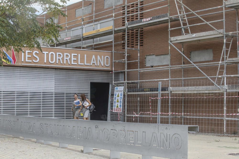 Obras en el Instituto de Torrellano