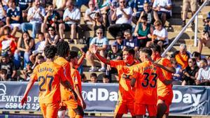 Un Valencia plagado de canteranos cierra la temporada con triunfo frente al Benidorm