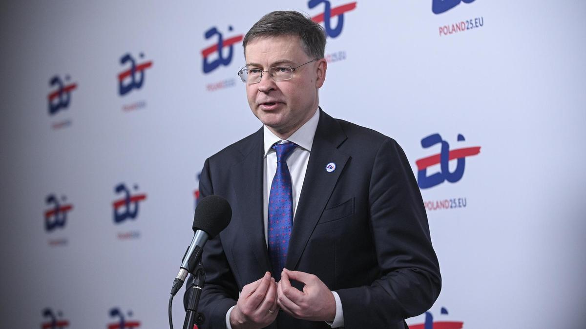 El comisario europeo de Economía, Valdis Dombrovskis.