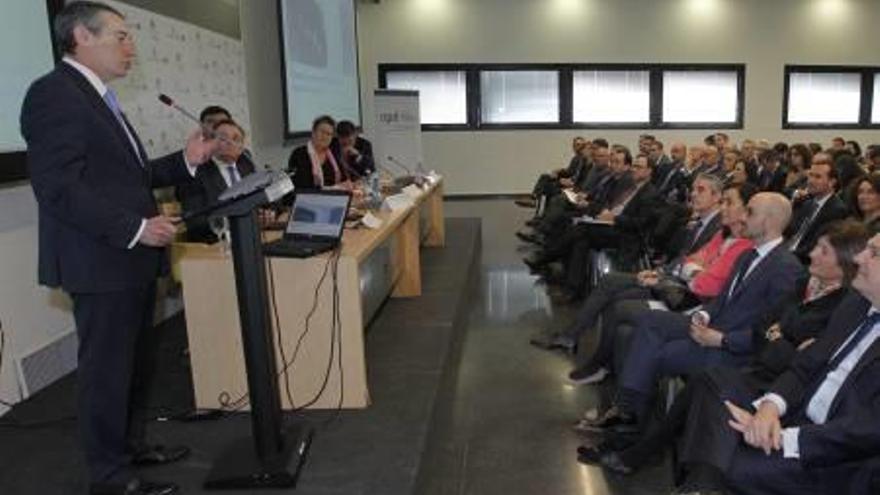 Juan Alcaraz, director de CaixaBank, durante la conferencia inaugural de Forinvest.