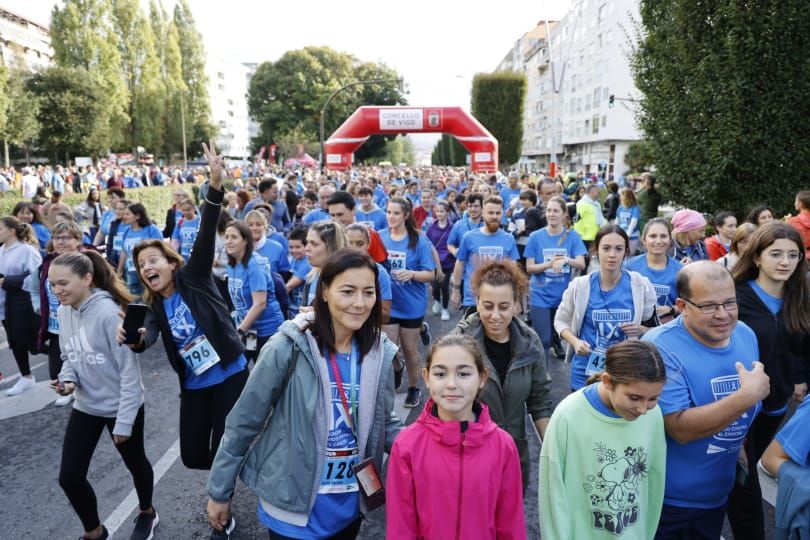 Más de 4.000 personas desafían al tiempo y corren contra el cáncer en Vigo