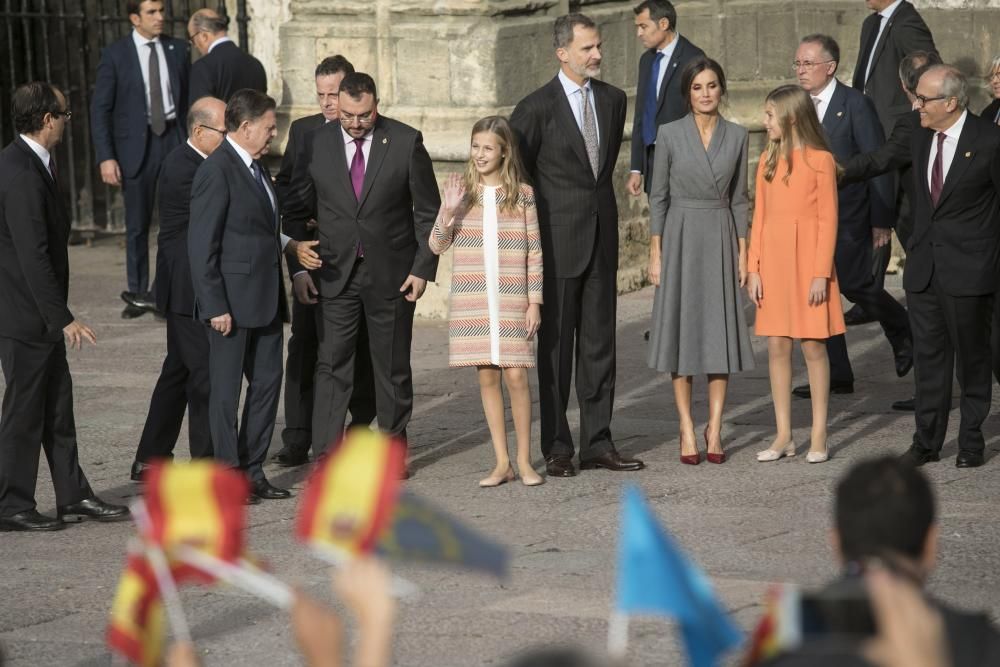 Premios Princesa de Asturias: Llegada de la Familia Real a Oviedo