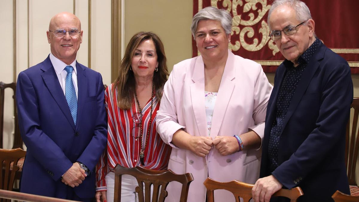 El Parlamento de Canarias pone por primera vez a dos mujeres al frente de la Diputación del Común y del Comisionado de Transparencia.