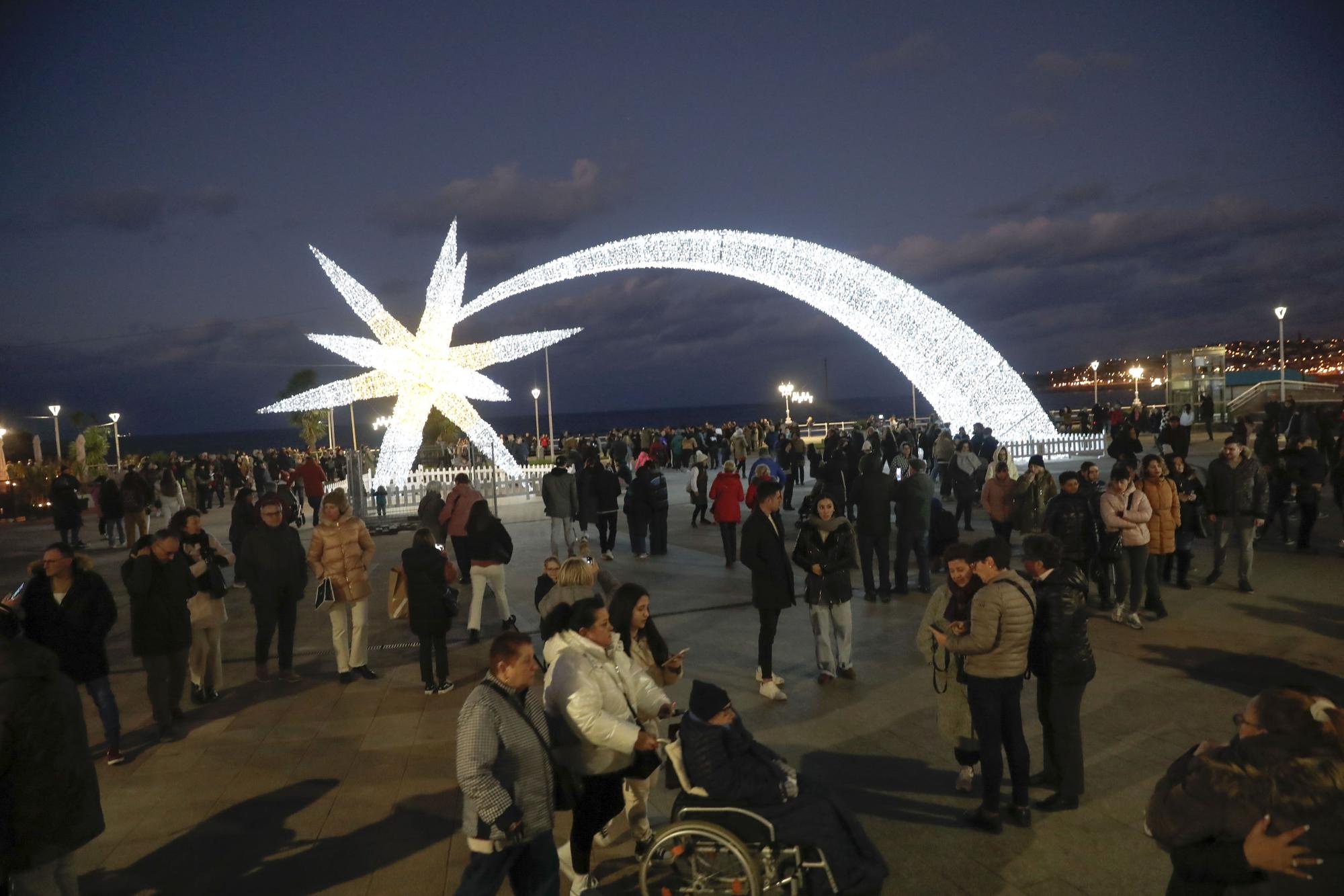 Encendido de las luces navideñas en Gijón