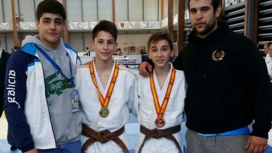 Oro y bronce del JC Coruña en el Nacional infantil