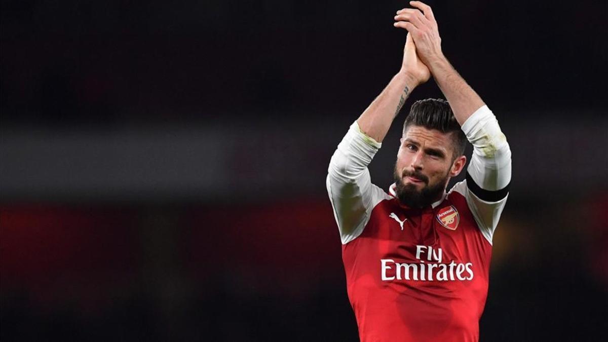 Olivier Giroud se despide del Arsenal para jugar en el Chelsea