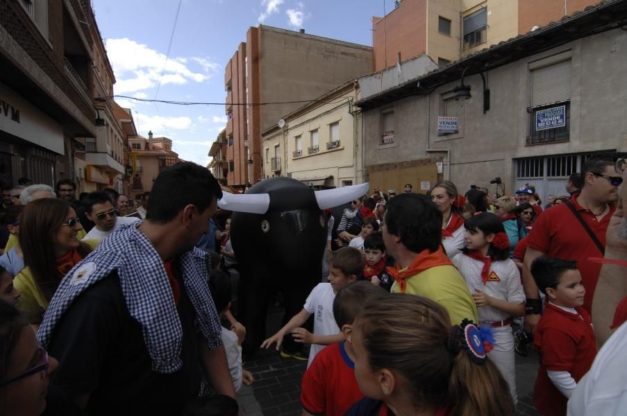 Los toros hinchables llenaron las calles