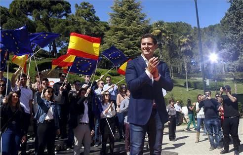 Albert Rivera de precampaña en Zaragoza