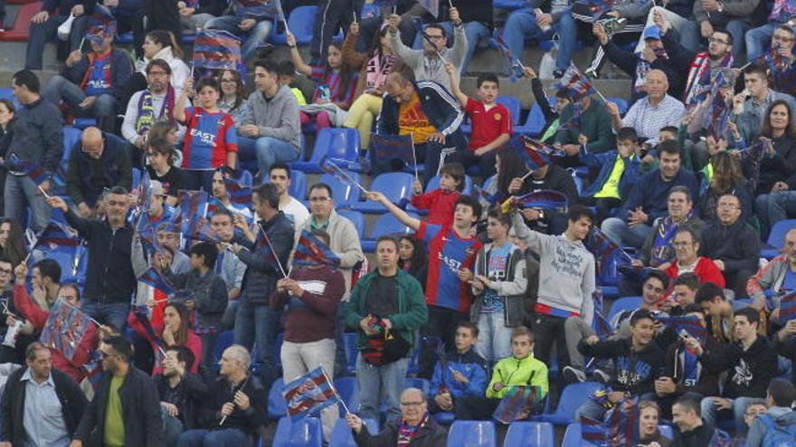 Así celebró Orriols el gol de Medjani frente al Espanyol