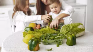 Así es como puedes hacer que tus hijos coman verdura sin enterarse