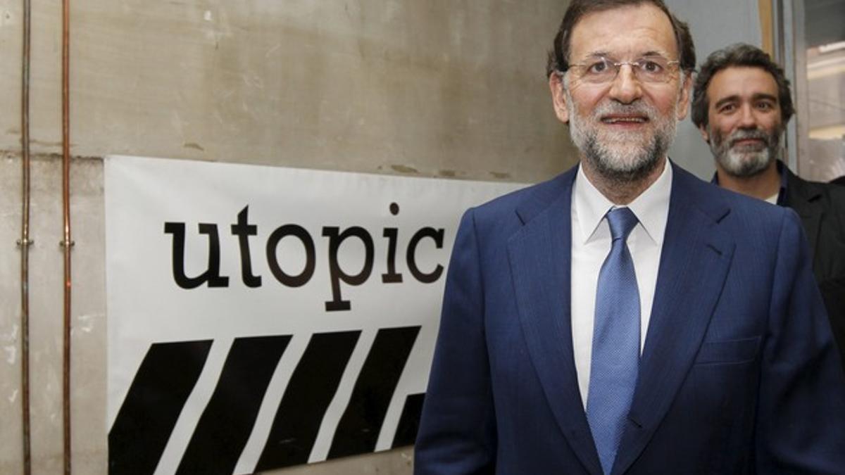 Mariano Rajoy, a su llegada a un acto con cien pequeños y medianos empresarios, en la sede de Utopic_US, en Madrid.