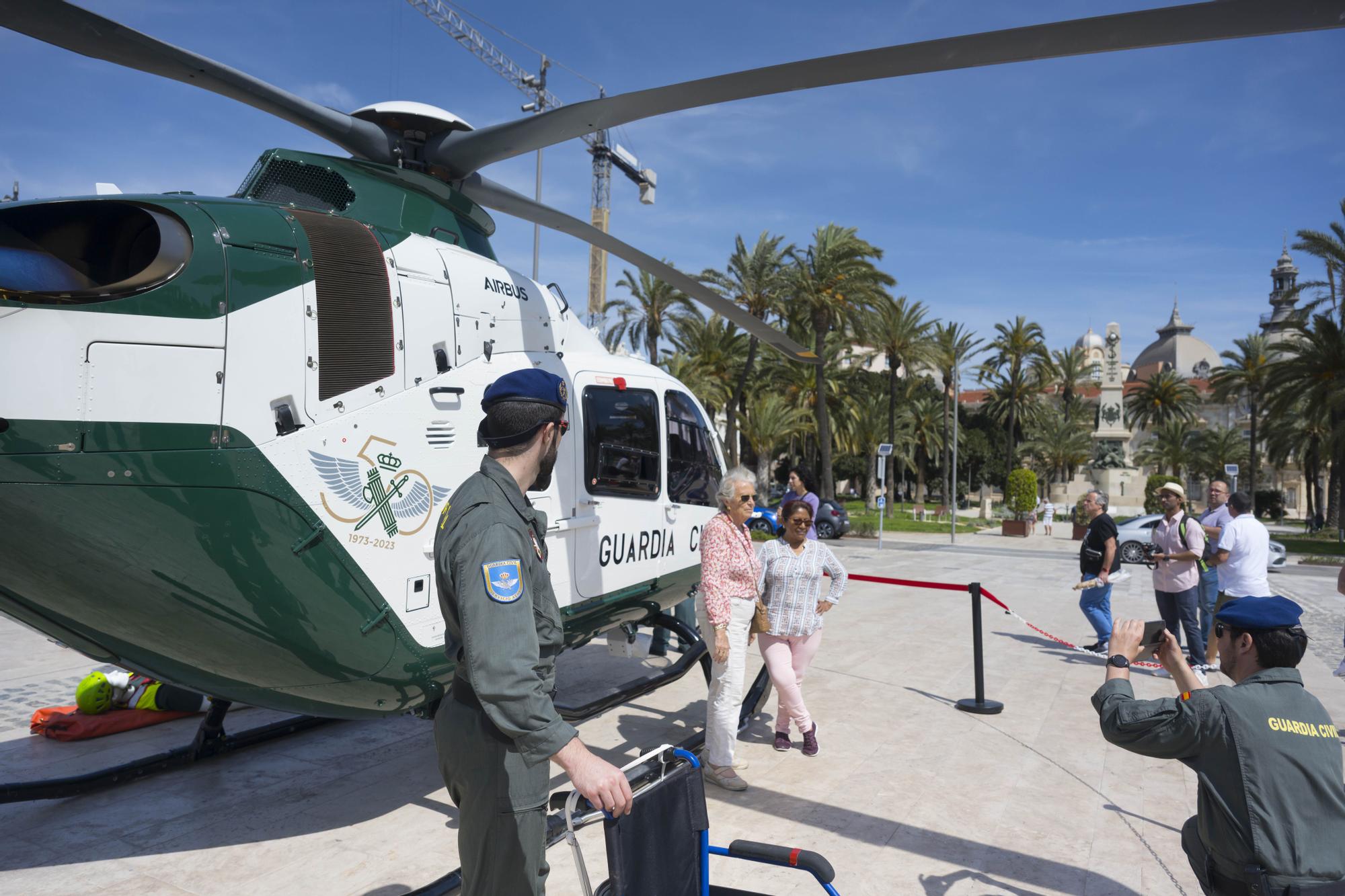 Exposición: Medio siglo del servicio aéreo de la Guardia Civil