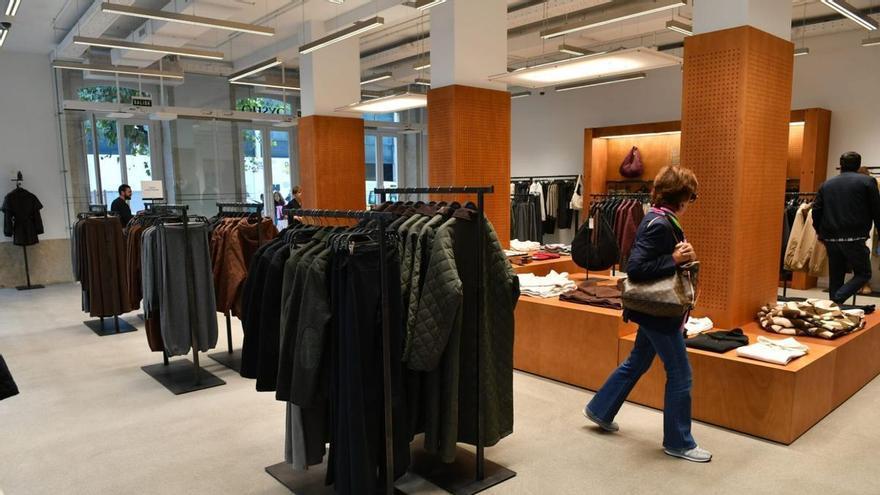 Oysho estrena en A Coruña su nueva imagen de tienda con más protagonismo para el deporte