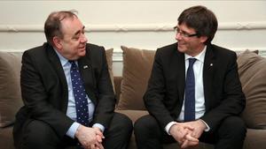 Carles Puigdemont y Alex Salmond