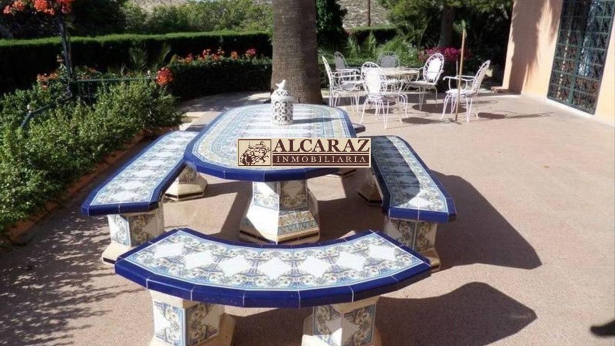 El chalet a la venta en el Hogar Provincial de Alicante