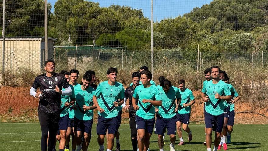 La medular, única incógnita del  FC Cartagena en el duelo decisivo