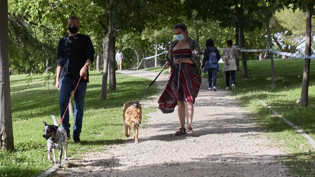 Guía definitiva del uso de la mascarilla en exteriores según el BOE