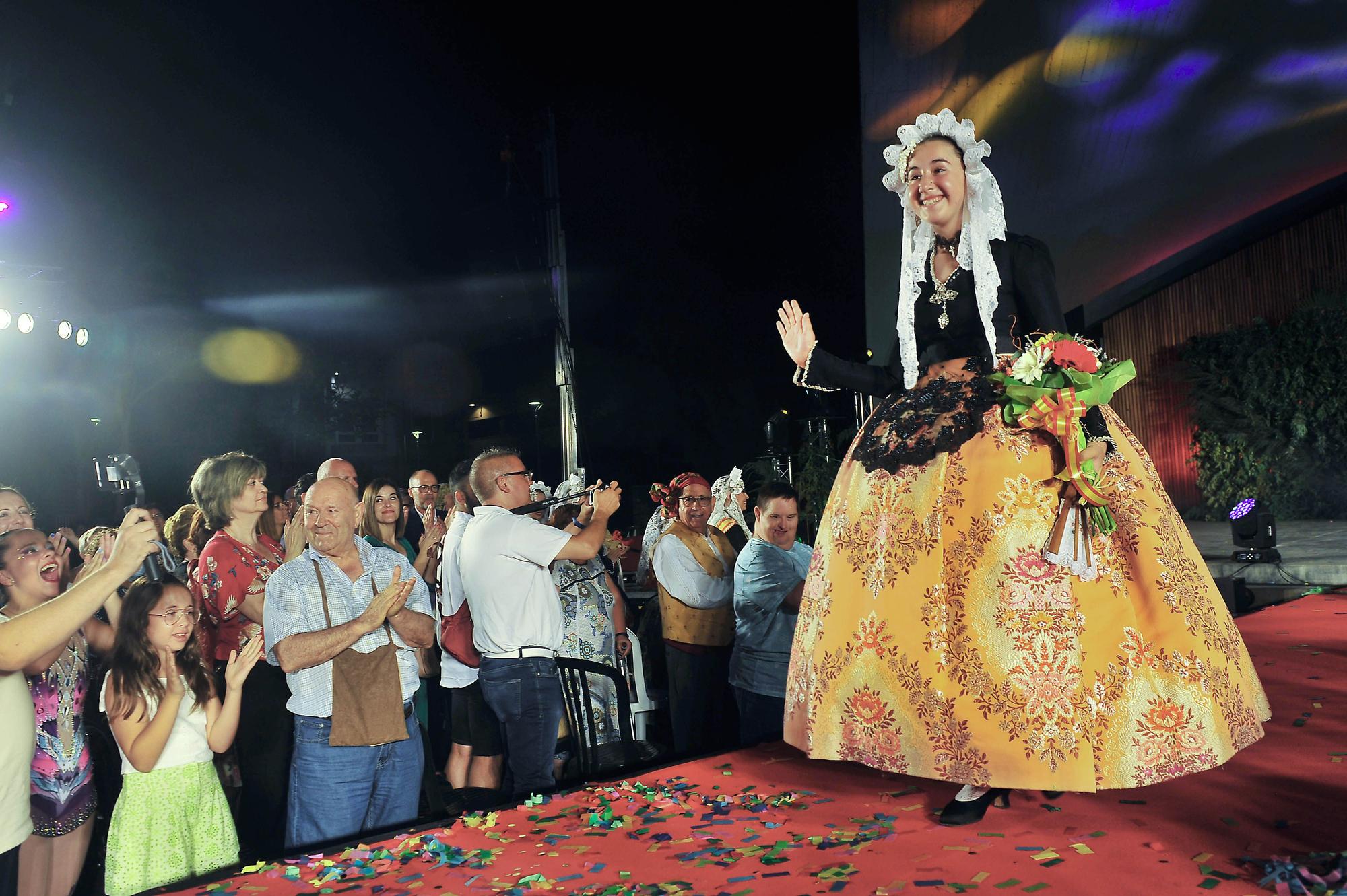 Elección de las Falleras Mayores de Elda y sus Damas de Honor 2022