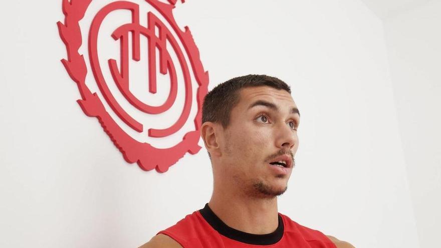 El camino de Adri Fuentes al fútbol profesional: "Se me pasó por la cabeza que no iba a llegar"