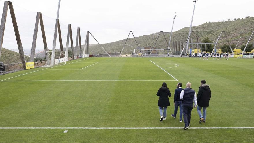 La RFEF visita las instalaciones de la Ciudad Deportiva de Barranco Seco