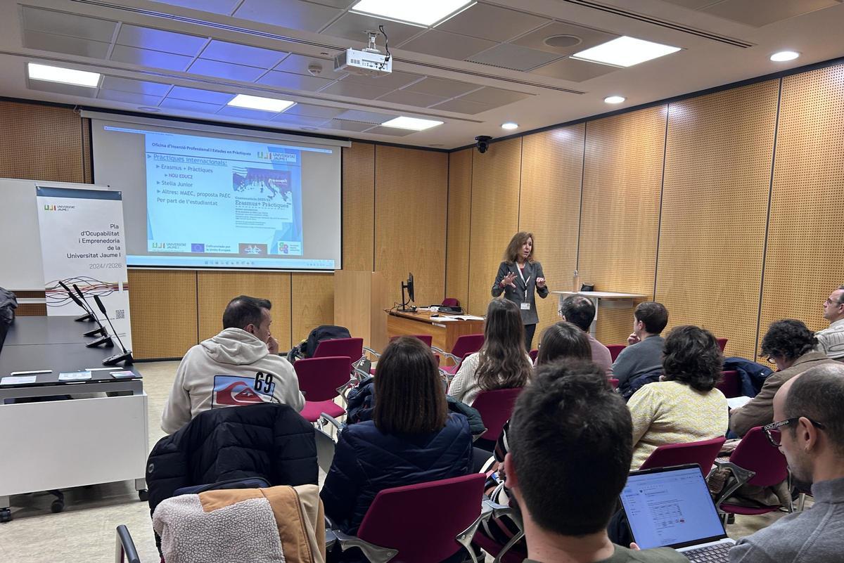 Sesión informativa sobre el programa.