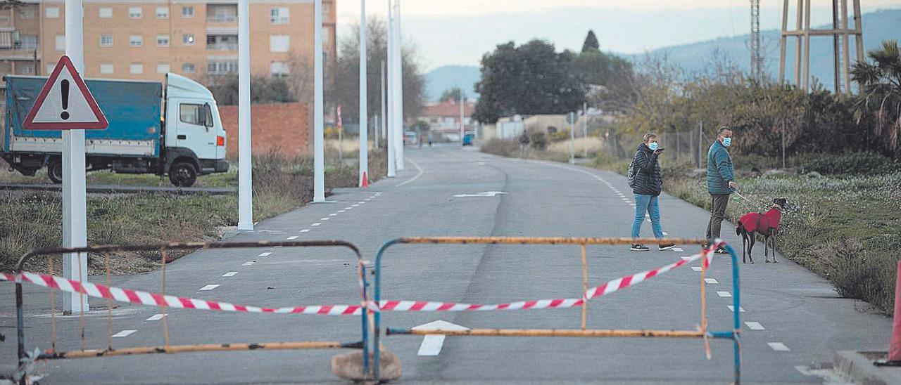 Crece el malestar por los retrasos en abrir la ronda norte del Port de Sagunt