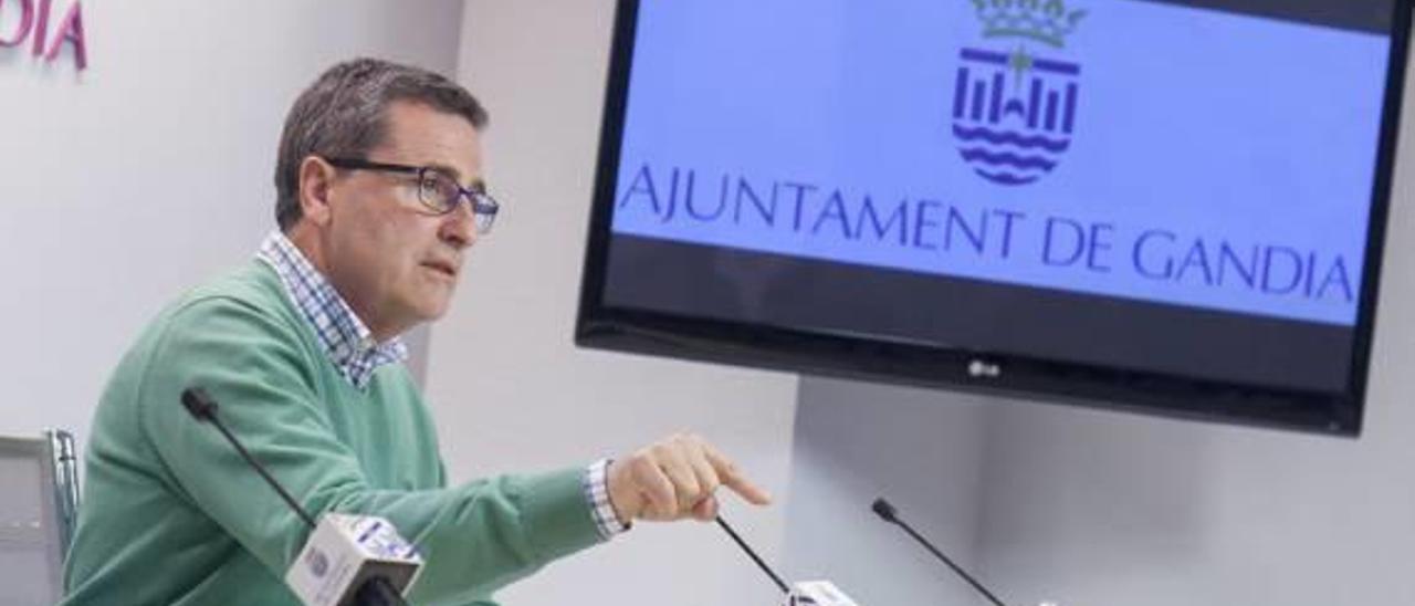 Gandia se encomienda a la diputación «para evitar un presupuesto tan duro»