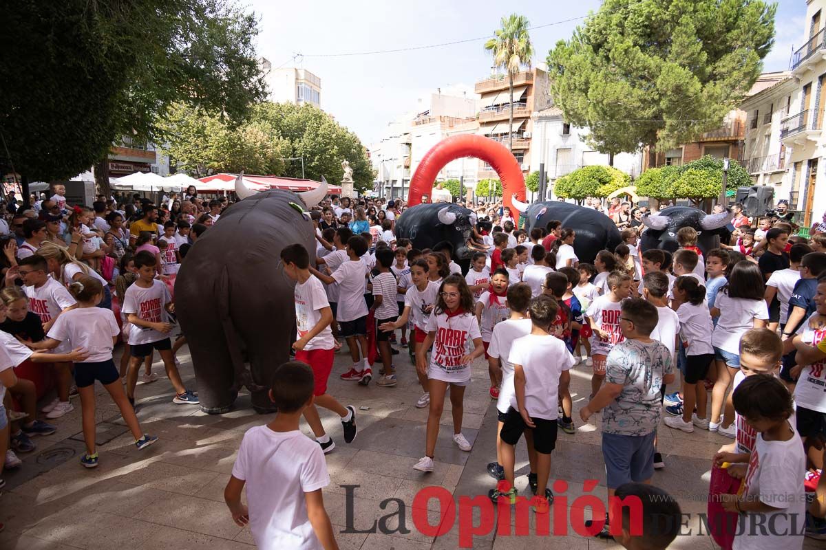 Chupinazo y encierro chico en Calasparra