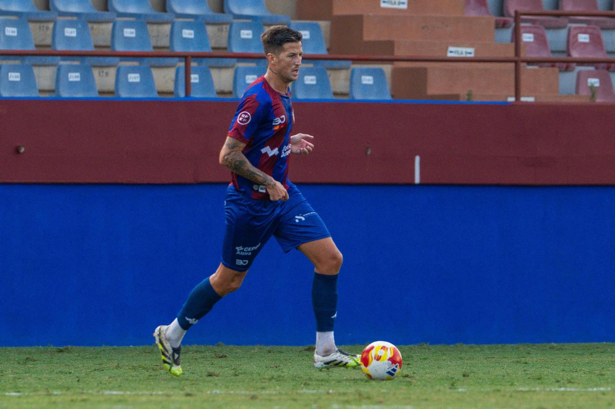 Leo ha abandonado la disciplina del Alzira.