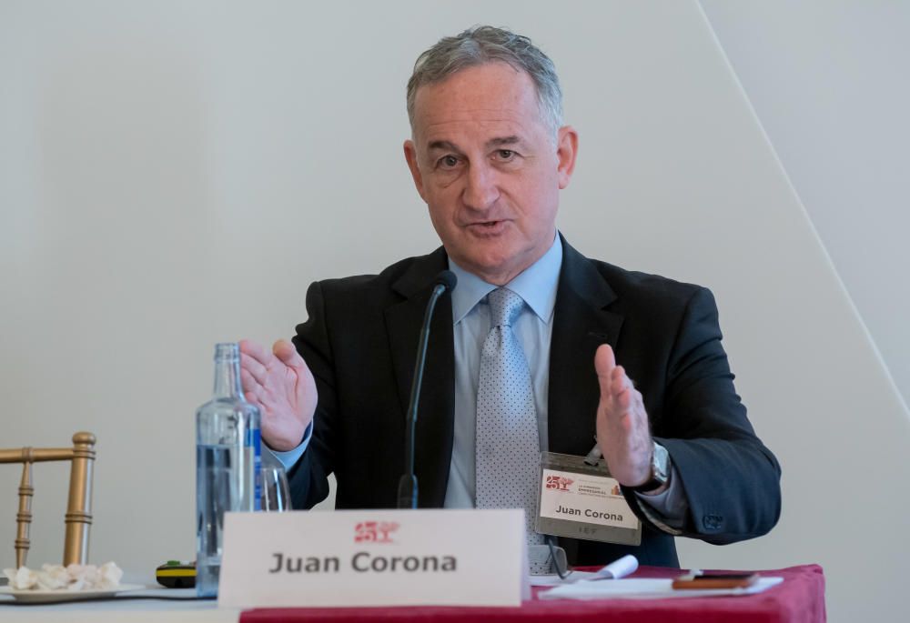 Juan Corona (director general el IEF)