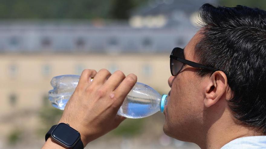 "L'abc de la calor": el manual de la Conselleria de Salut per a sobreviure a aquest estiu