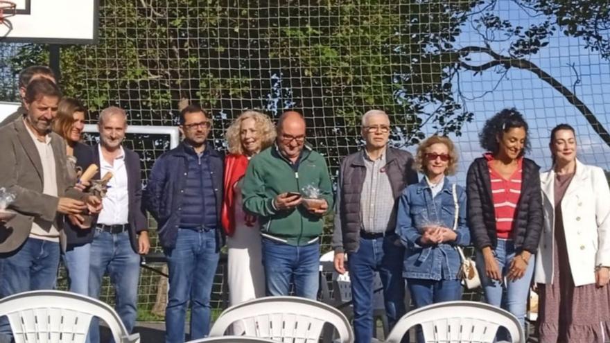 Amigos de la Alfarería de Faro entrega su X Premio "Barbón" | LNE