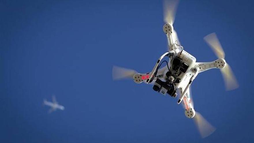 Detenido un hombre por disparar al dron de su vecino, en Kentucky