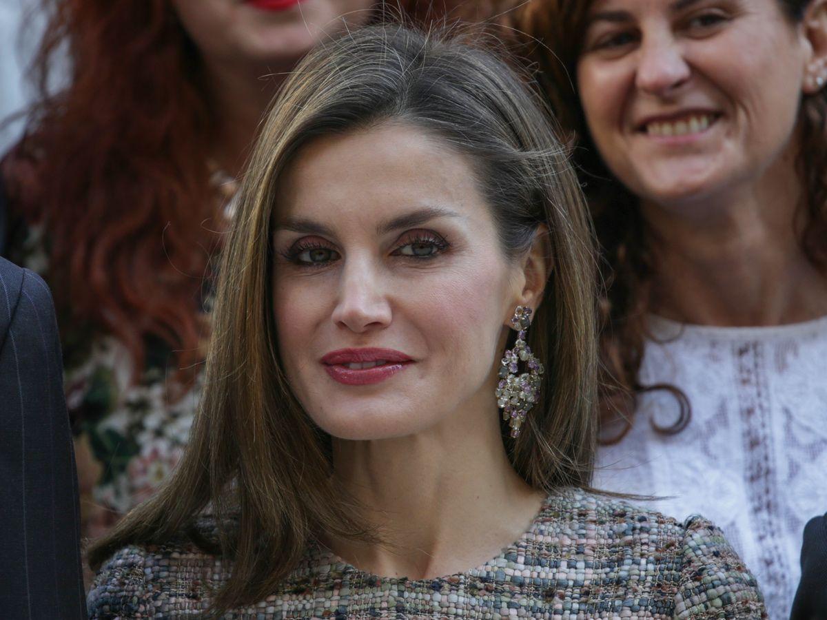 Detalle de los pendientes XL de Letizia