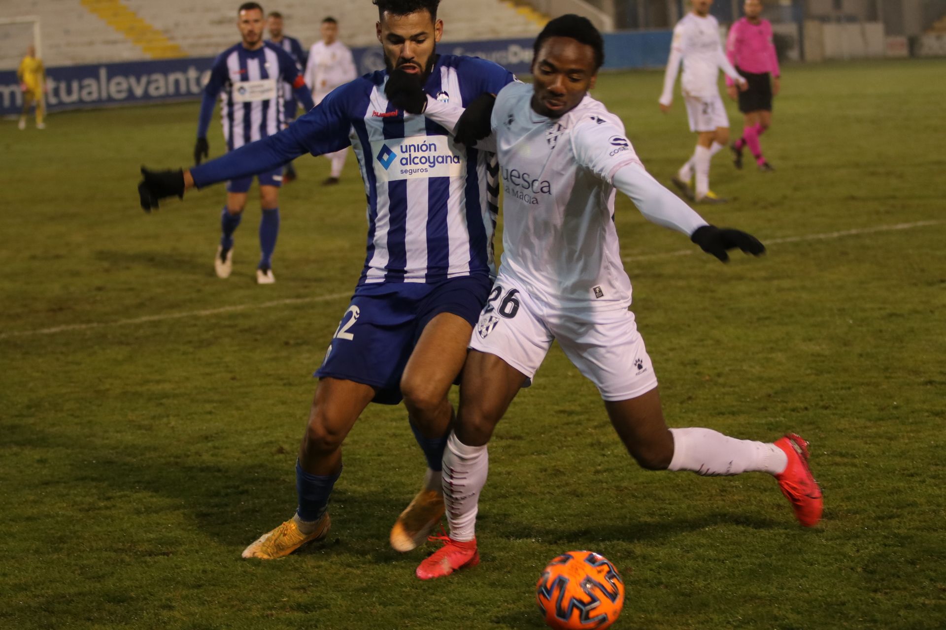 El Alcoyano elimina al Huesca de la Copa del Rey