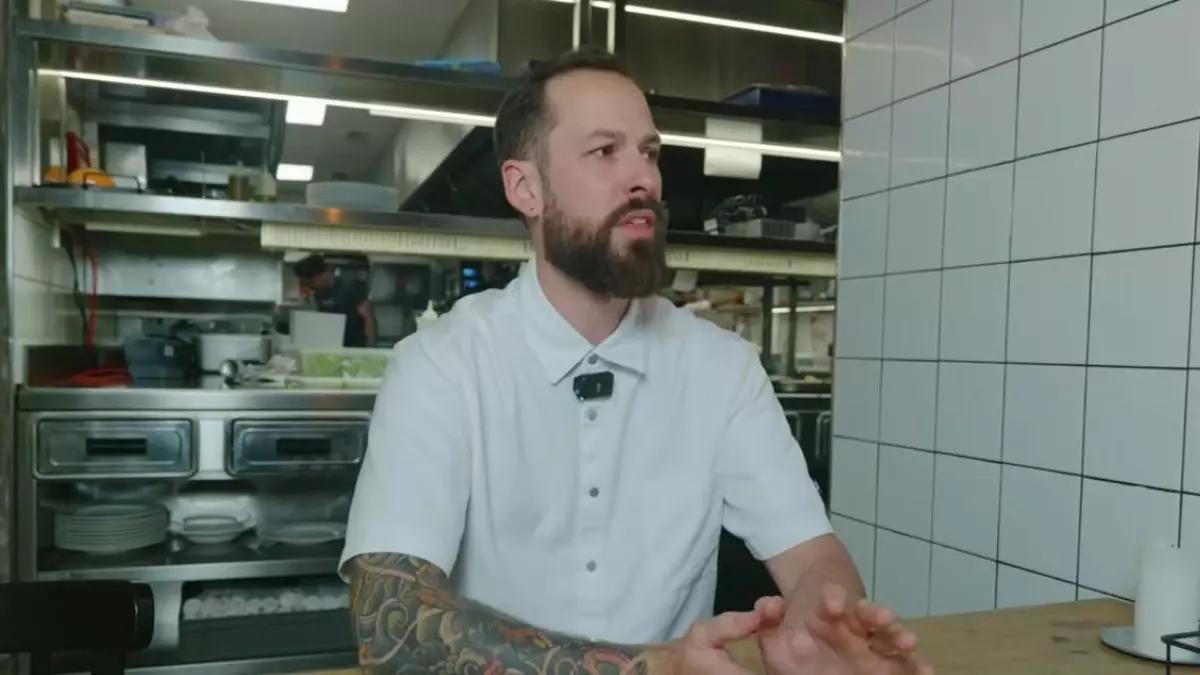 Guillermo Mort durante la entrevista