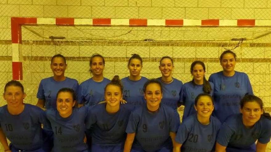 Las jugadoras de Opirata que jugarán en Segunda Nacional.  // FdV