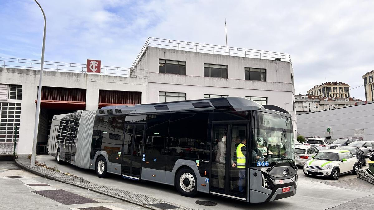 Prueba del autobús 100% eléctrico por la ciudad