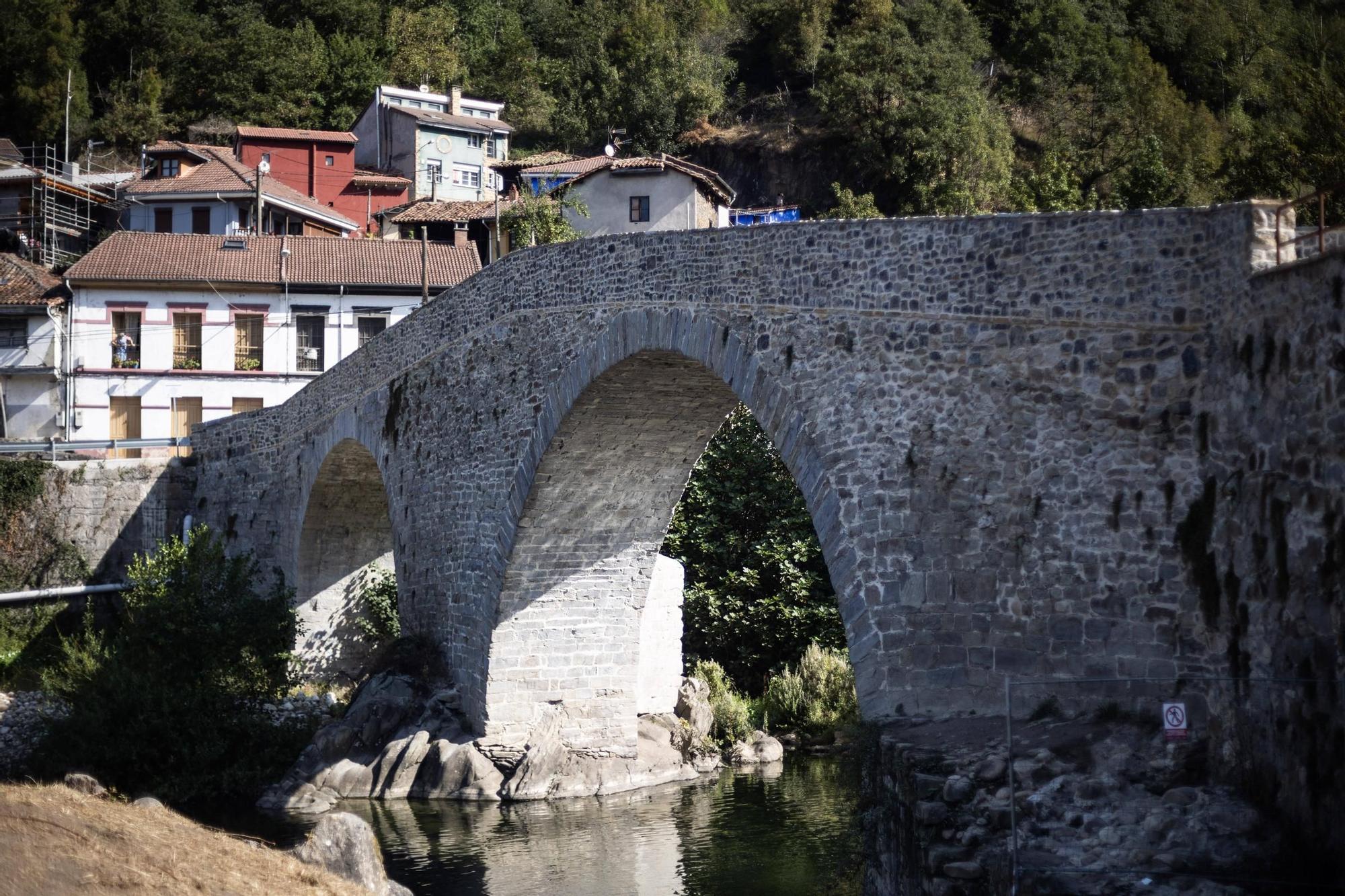 Asturianos en Laviana, un recorrido por el municipio