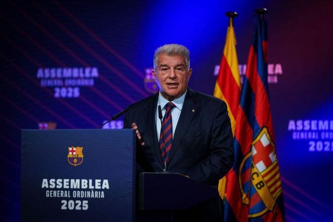 Assemblea de Compromissaris: la UEFA volia castigar el Barça sense jugar la Champions una temporada, segons revela Laporta