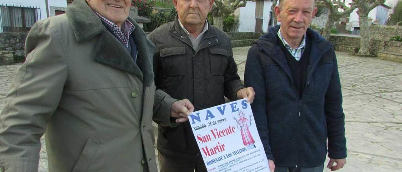 Ángel Obeso, Rufo Menéndez y José Luis Tielve, ayer, en Naves.