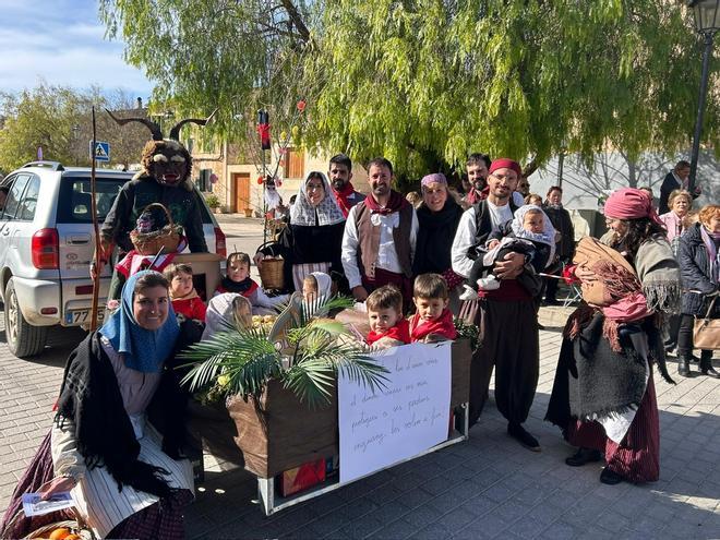 Fotos | Montuïri celebra Sant Abat con 'beneïdes' y 'foguerons'