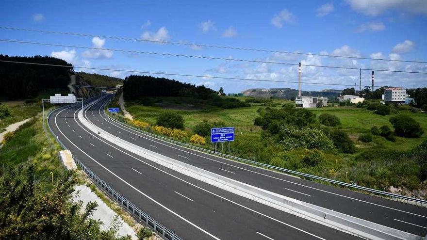 Vista de la zona en la que Fomento construirá el enlace de Meicende.