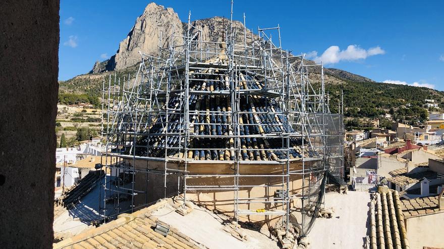 Restauran la cúpula de la Iglesia Sant Bertomeu de Finestrat