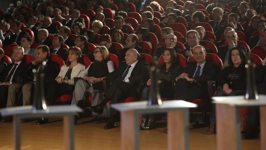 Autoridades y público, en la última edición de los galardones.