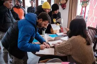 Las imágenes de la jornada de inscripción para el concurso del arroz de matanzas en Sant Antoni